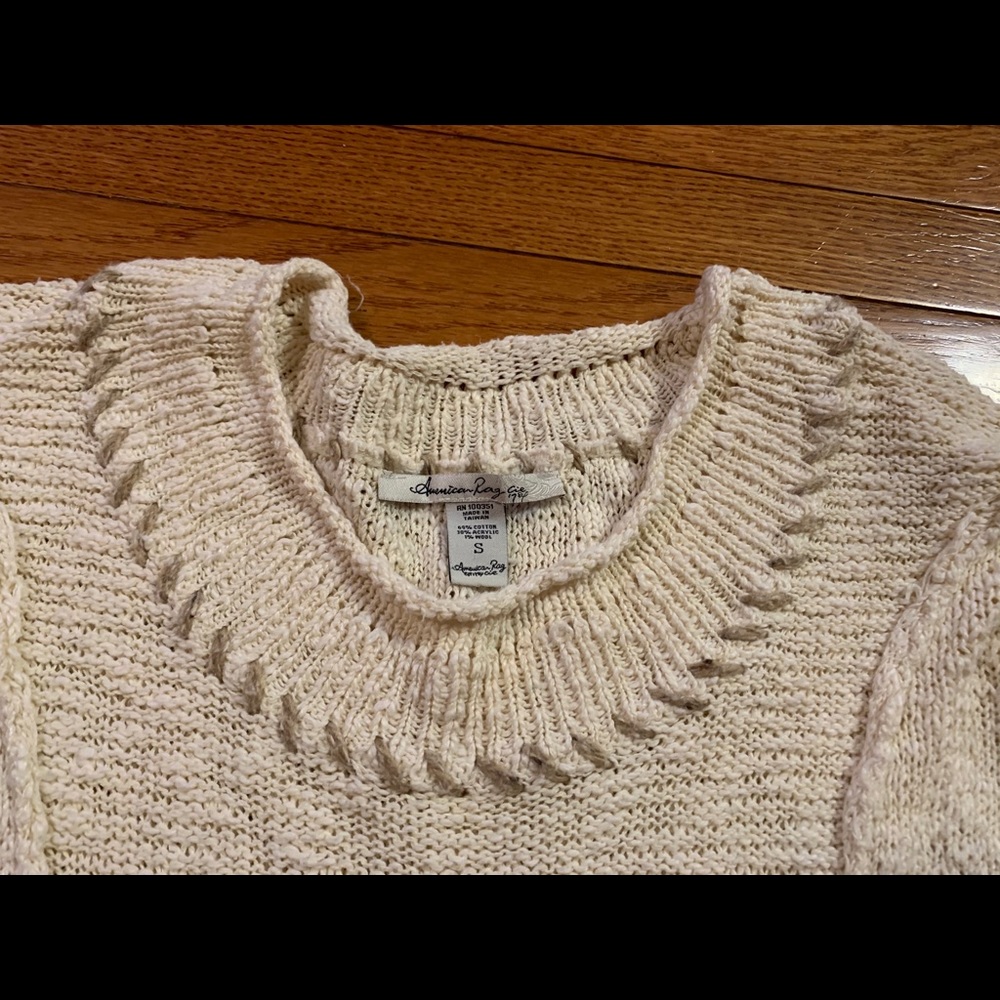 Stylish sweater - Picture 6 of 9